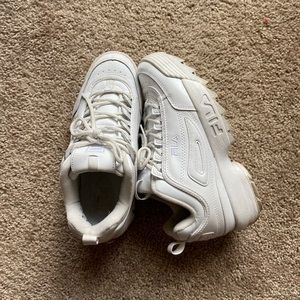 Fila Disruptor all white